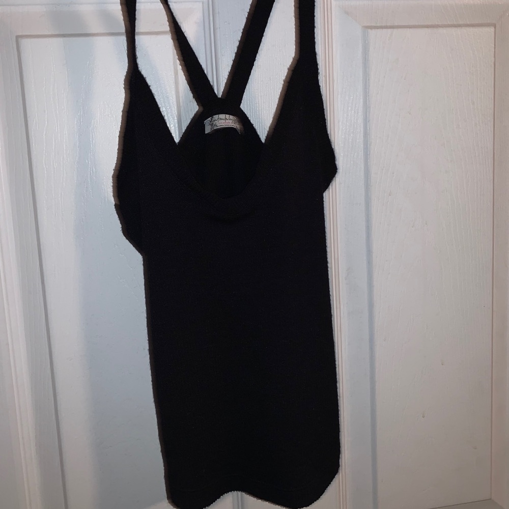 Black Tank - Picture 2 of 5